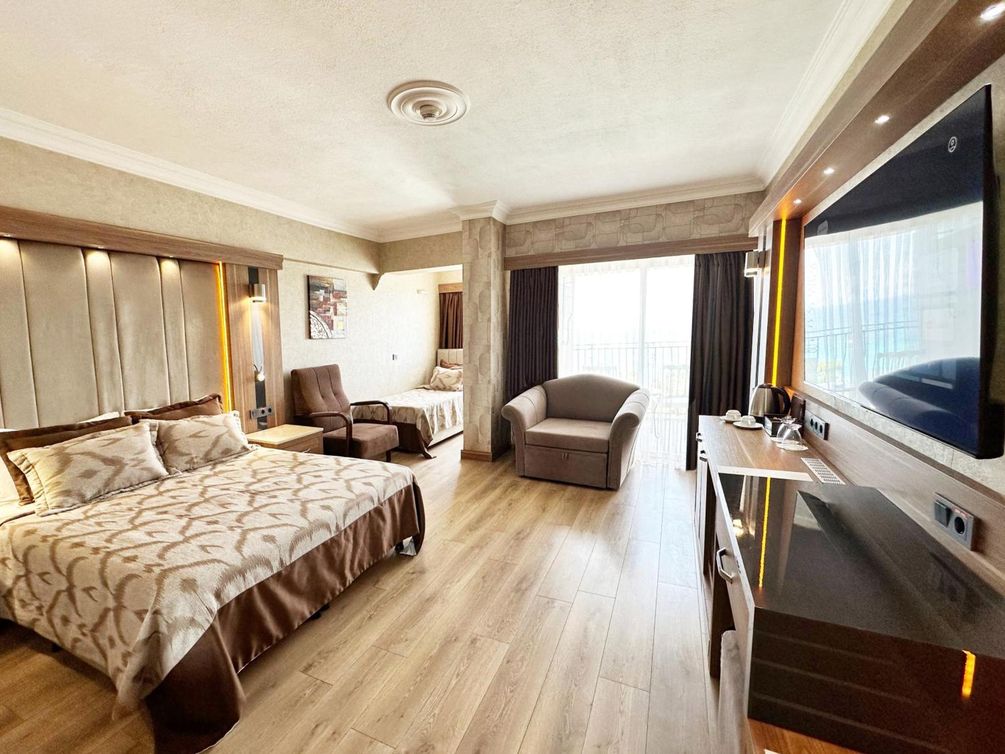 LAUR HOTELS Experience&Elegance Didim Exterior foto