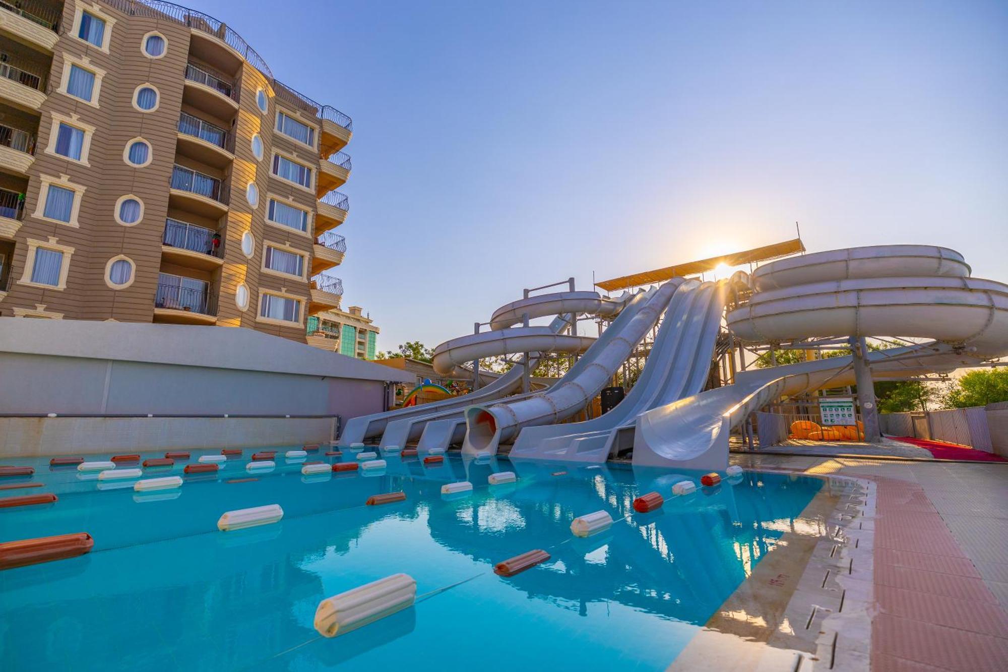 LAUR HOTELS Experience&Elegance Didim Exterior foto